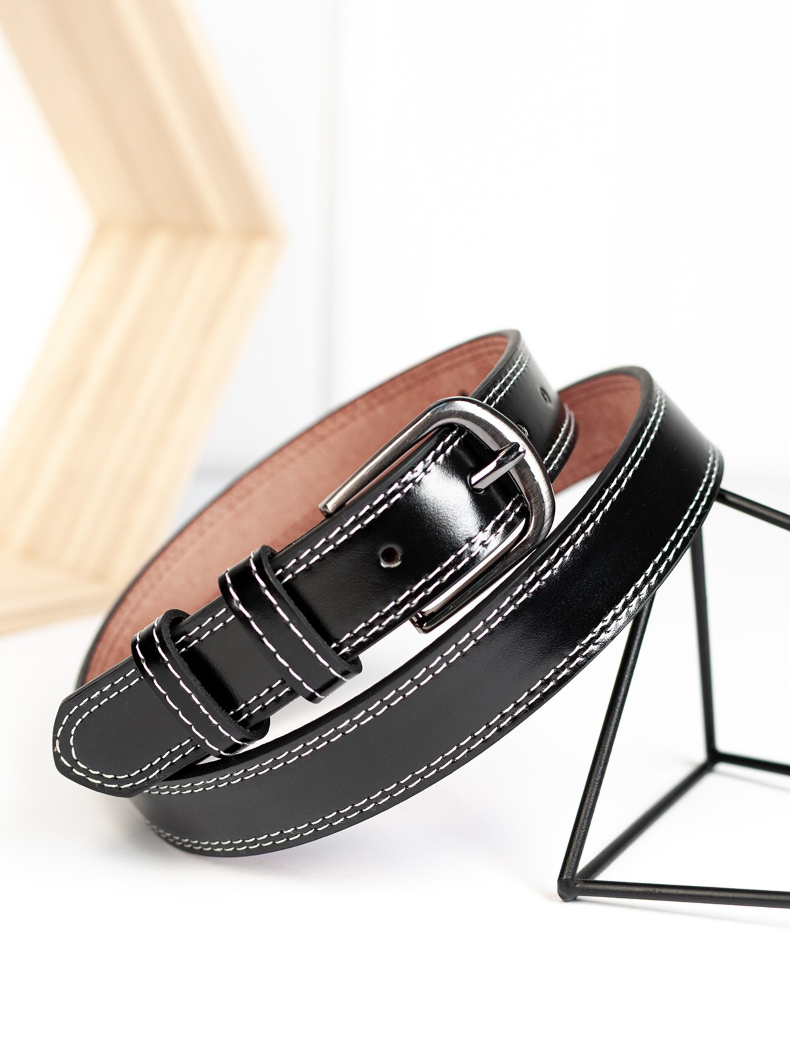 

ISSA Plus Ремінь (R1-142_black) Жіноче, колір - Чорний, матеріал - Без підкладки