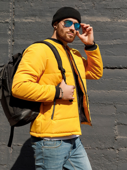 Демисезонная куртка ISSA Plus модель SA-314_mustard — фото - INTERTOP