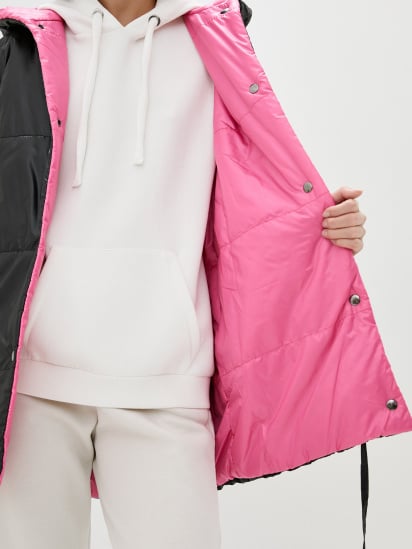 Зимняя куртка ISSA Plus модель SA-31_blackraspberry — фото 5 - INTERTOP