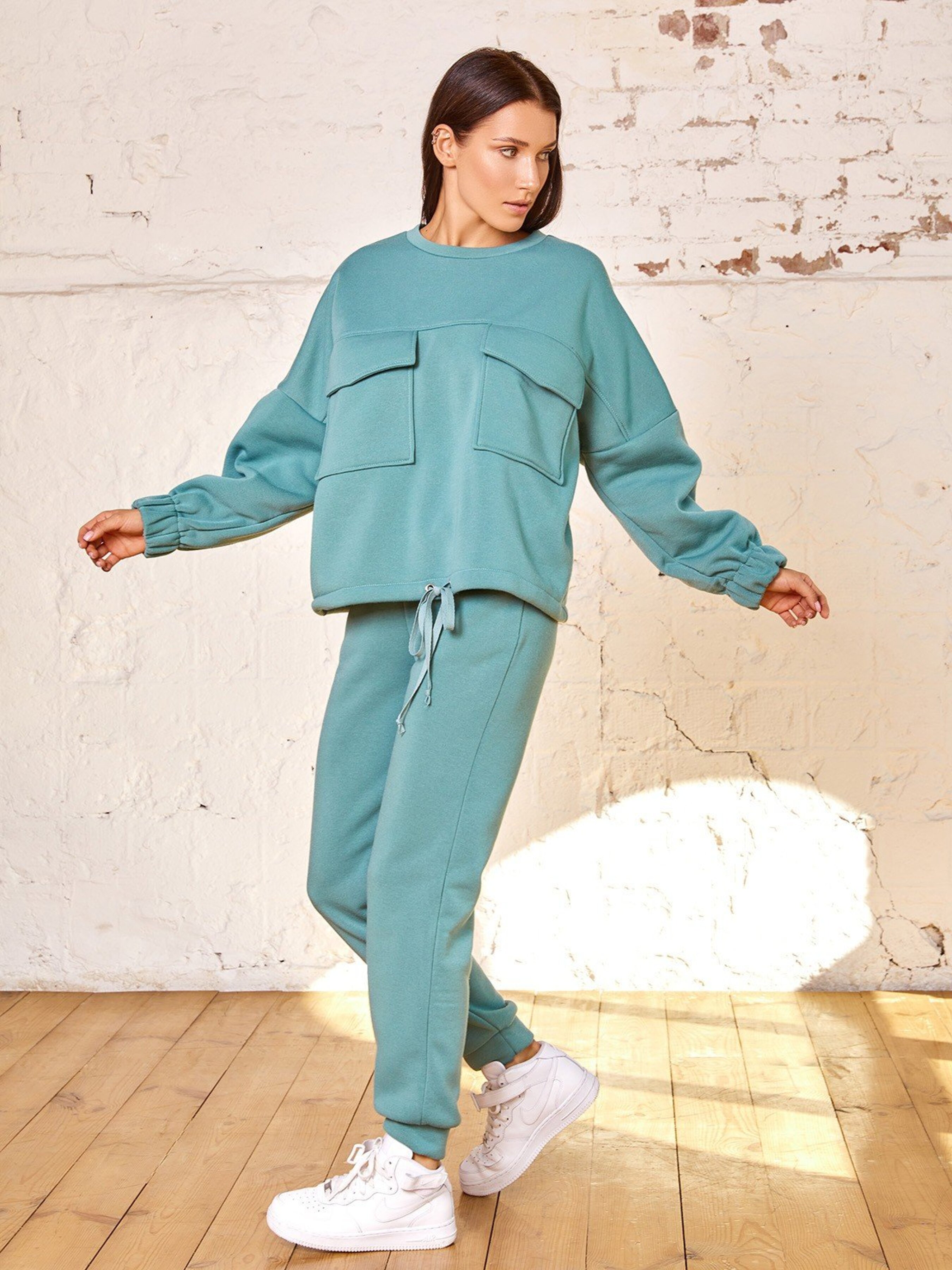 

ISSA Plus Костюм (SA-342_green) Женское, цвет - Зелёный, материал - Флис