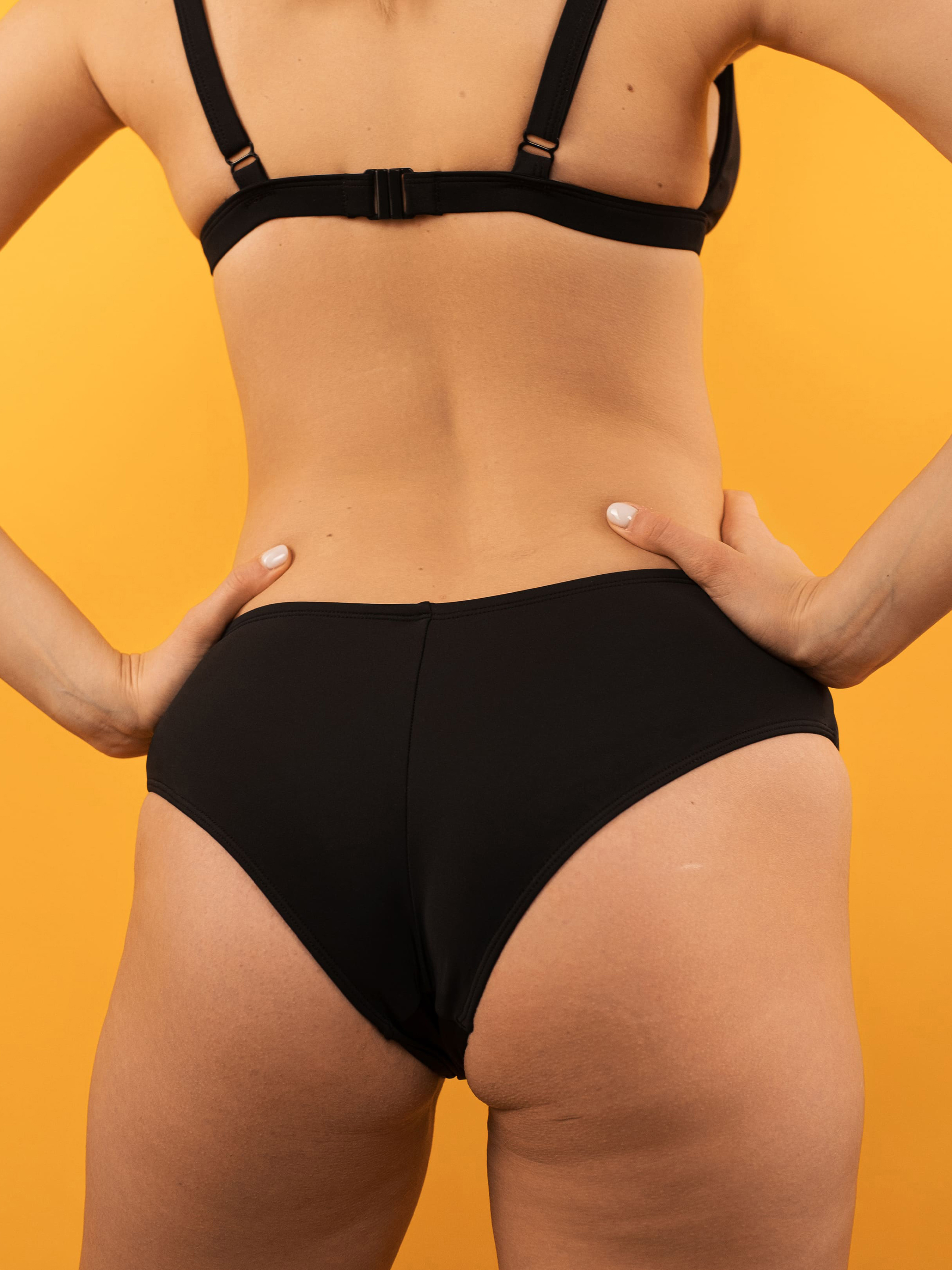 

brabrabra Нижняя часть купальника (SO226504_black) Женское, цвет - Чёрный