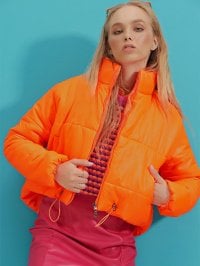 Оранжевый - Демисезонная куртка Trend Alacati Stili
