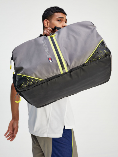 Дорожня сумка Tommy Hilfiger модель AU0AU00889-0IM — фото 4 - INTERTOP