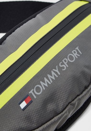 Поясна сумка Tommy Hilfiger TS ICON BUMBAG модель AU0AU00890-0IM — фото 5 - INTERTOP