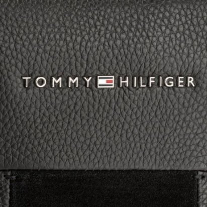 Кросс-боди Tommy Hilfiger модель AM0AM02972-002 — фото - INTERTOP