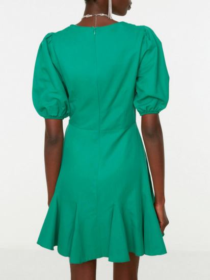 Платье мини Trendyol модель TPRSS22EL0571/Yesil — фото - INTERTOP