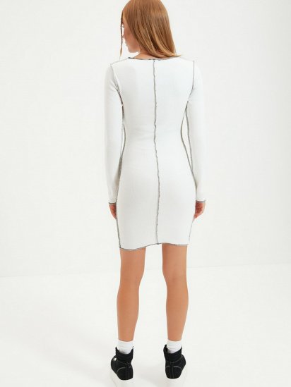 Платье мини Trendyol модель TWOAW22EL0172/Beyaz — фото 3 - INTERTOP