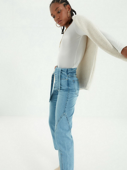 Прямые джинсы Trendyol Straight модель TWOAW22JE0280/Mavi — фото 5 - INTERTOP