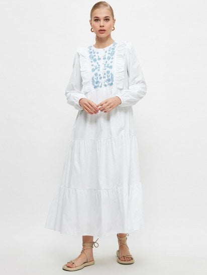 Вишита сукня Trendyol модель TCTSS21EB0041/Beyaz — фото - INTERTOP