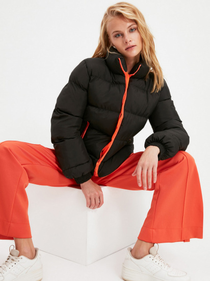 Зимова куртка Trendyol модель TWOAW21MO0075/Siyah — фото - INTERTOP