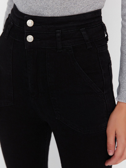 Расклешенные джинсы Trendyol модель TWOAW23JE00148/Siyah — фото 4 - INTERTOP