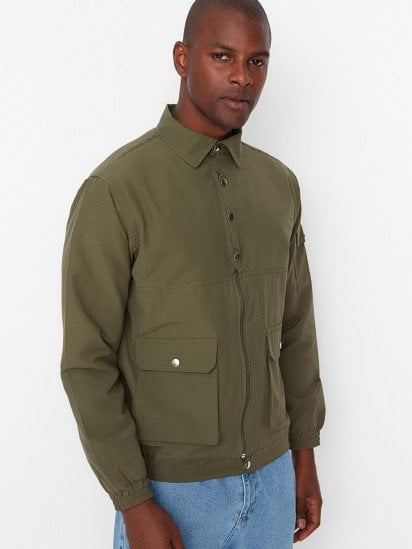 Демісезонна куртка Trendyol модель TMNAW22MO0241/Haki — фото 3 - INTERTOP