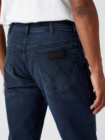 Зауженные джинсы Wrangler модель W12TLT364_32 — фото 3 - INTERTOP