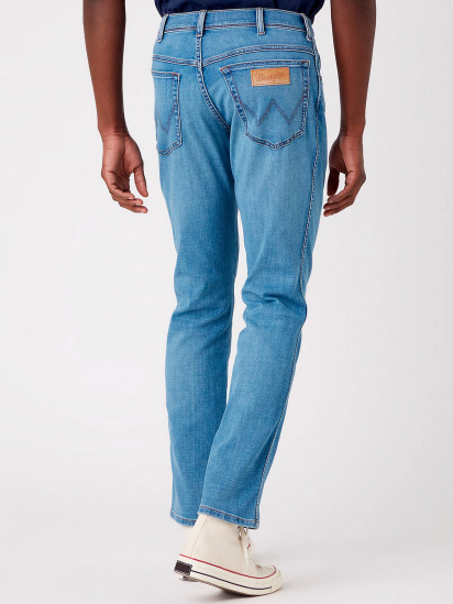 Зауженные джинсы Wrangler модель W12S7424J_32 — фото 4 - INTERTOP