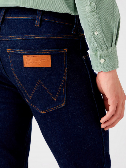 Прямые джинсы Wrangler модель W18SQ821U_32 — фото - INTERTOP