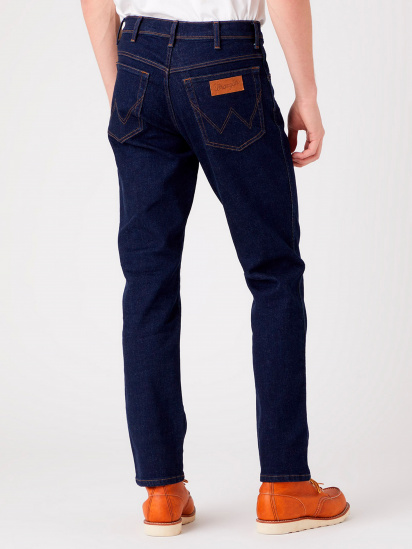 Зауженные джинсы Wrangler модель W12SQ821U_32 — фото - INTERTOP