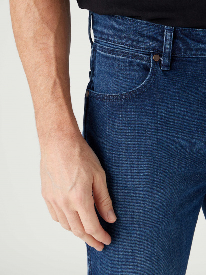 Прямые джинсы Wrangler модель W18SOC42G_32 — фото 4 - INTERTOP