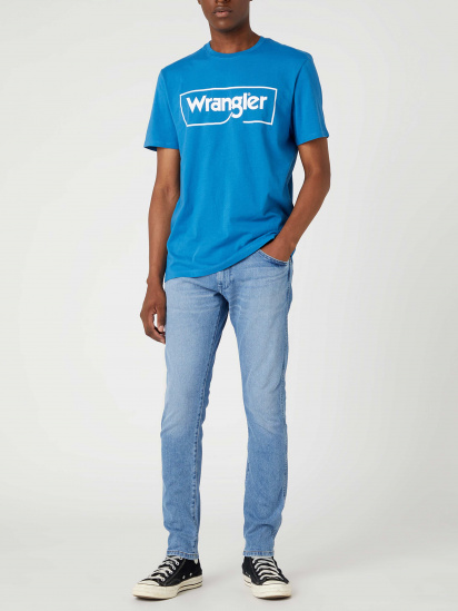 Прямые джинсы Wrangler модель W14X84Z94_32 — фото 3 - INTERTOP