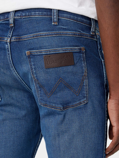 Прямые джинсы Wrangler модель 112341412 — фото 4 - INTERTOP