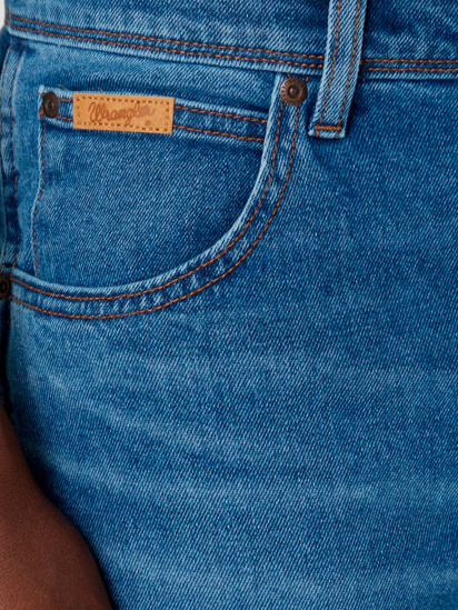 Прямые джинсы Wrangler модель W12S84Z89_34 — фото 4 - INTERTOP