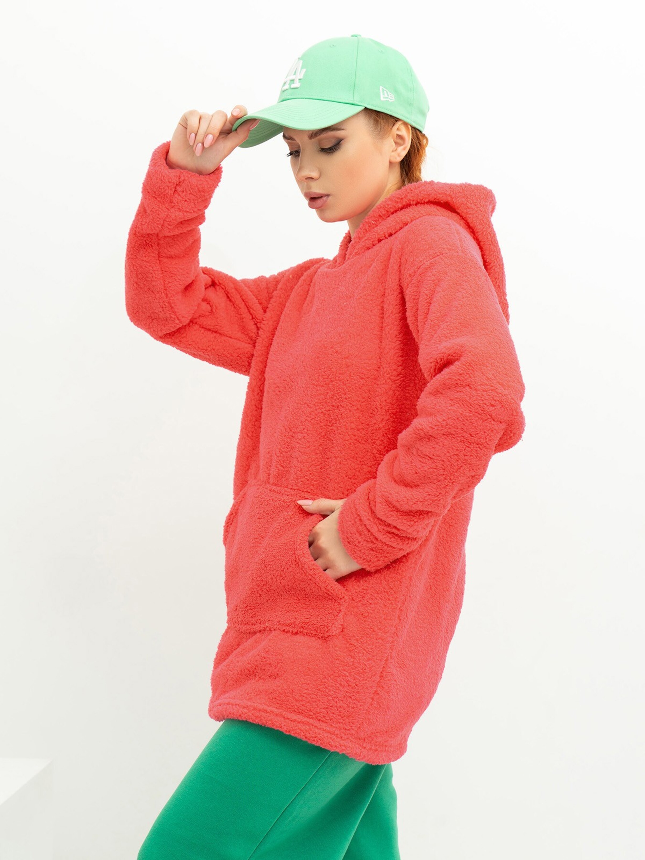 

ISSA Plus Худі (WN20-350_coral) Жіноче, колір - Кораловий, матеріал - Фліс