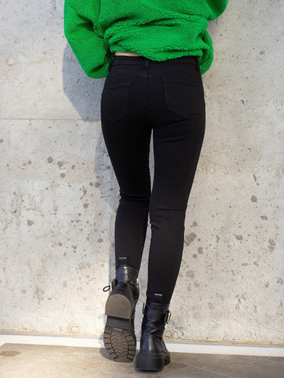 Скинни джинсы ISSA Plus модель WN20-358_black — фото 3 - INTERTOP