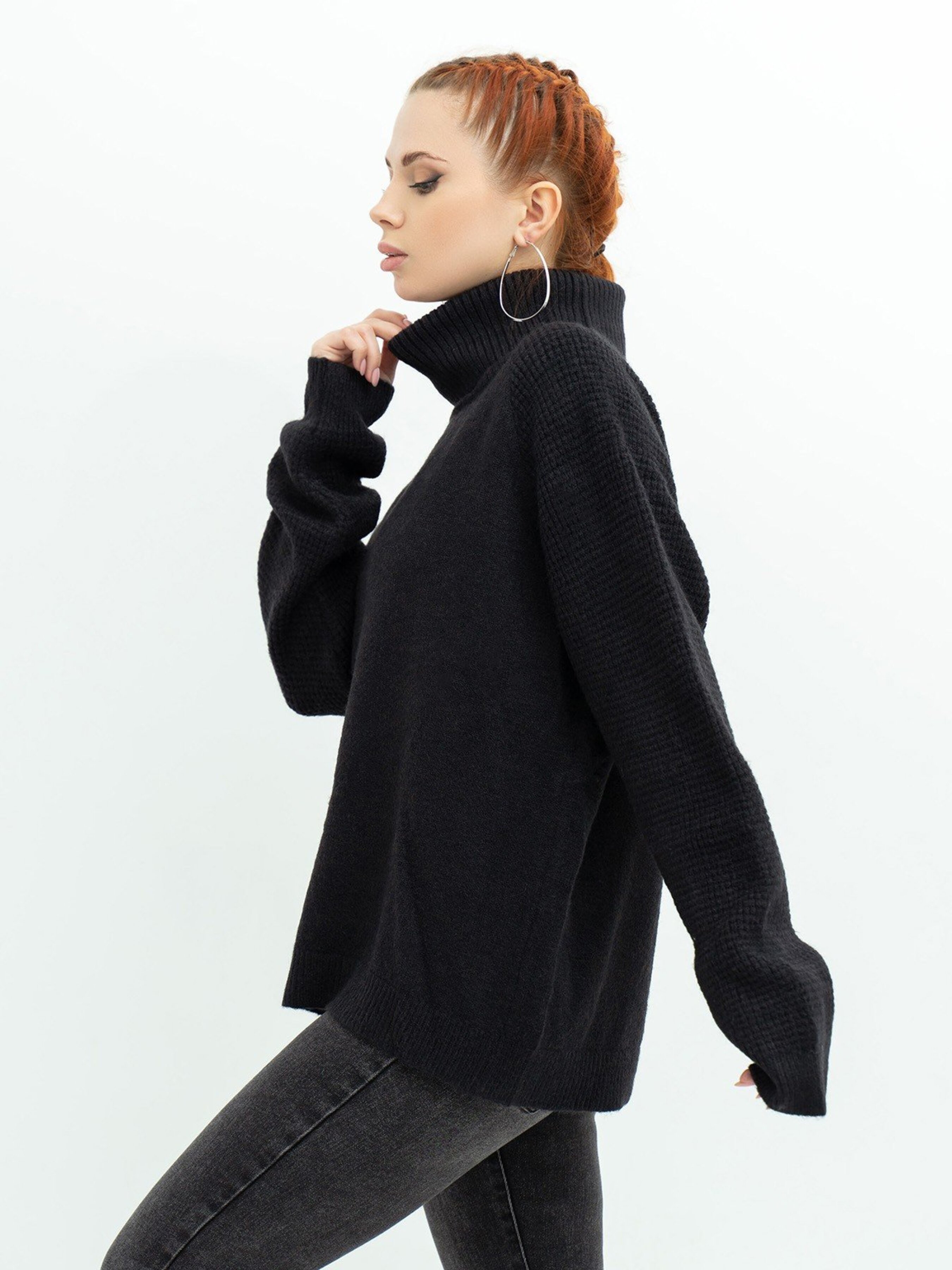 

ISSA Plus Свитер (WN20-374_black) Женское, цвет - Чёрный, материал - без подкладки