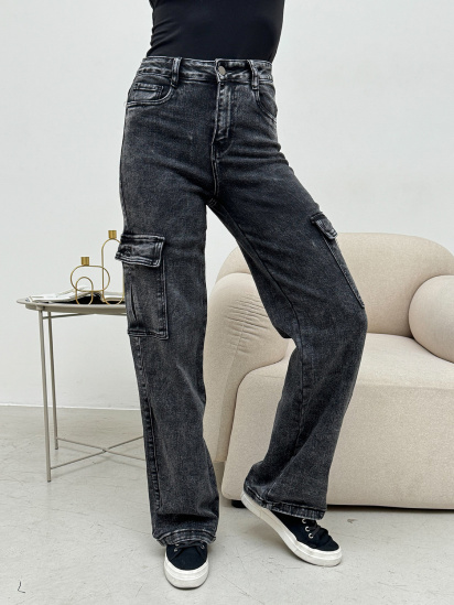 Расклешенные джинсы ISSA Plus модель WN20-591_серый — фото 4 - INTERTOP
