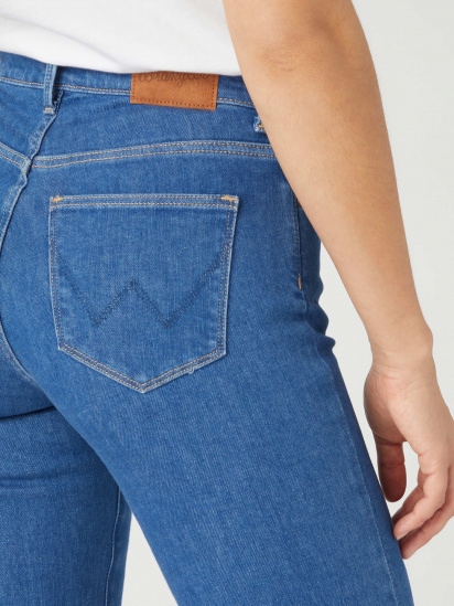 Прямые джинсы Wrangler модель W26RDB37C_32 — фото 5 - INTERTOP