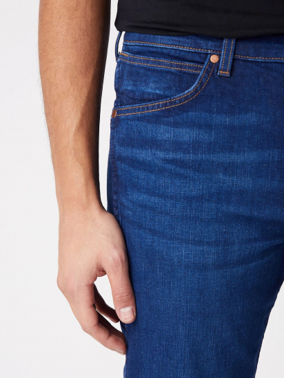 Прямые джинсы Wrangler Greensboro модель W15QYI39K_32 — фото 4 - INTERTOP