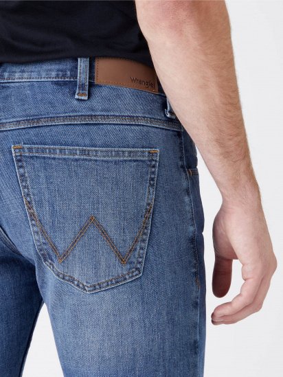 Зауженные джинсы Wrangler модель W10LM614V_32 — фото 4 - INTERTOP