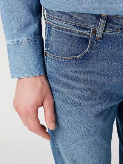 Прямые джинсы Wrangler Greensboro модель 112341415 — фото 4 - INTERTOP