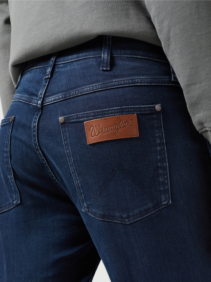 Прямые джинсы Wrangler Greensboro модель 112350742 — фото 5 - INTERTOP
