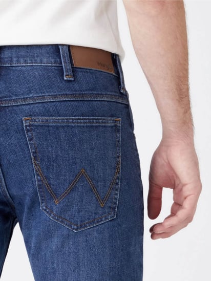 Прямі джинси Wrangler Slim модель W10LM6098 — фото 4 - INTERTOP
