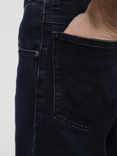 Прямые джинсы Wrangler Straight модель W10TKF097 — фото 4 - INTERTOP