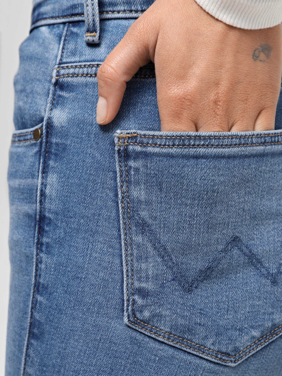 Скинни джинсы Wrangler Slim модель W26LCY37M — фото 4 - INTERTOP