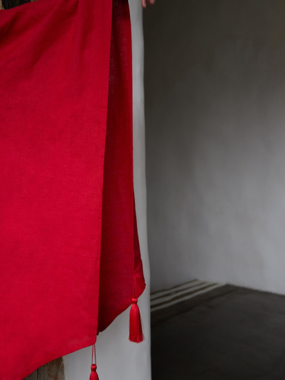 GNIZDO ­Доріжка на стіл (ранер) з льону з декоративними китицями в червоному кольорі модель LTRDT-008-S — фото 5 - INTERTOP