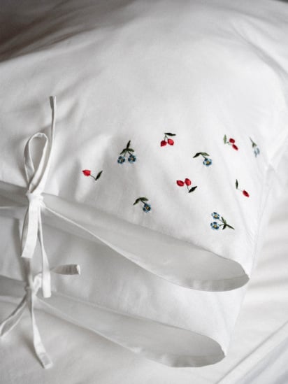 LEVAN HOME ­Комплект постельного белья с вышивкой модель 00123 — фото 3 - INTERTOP